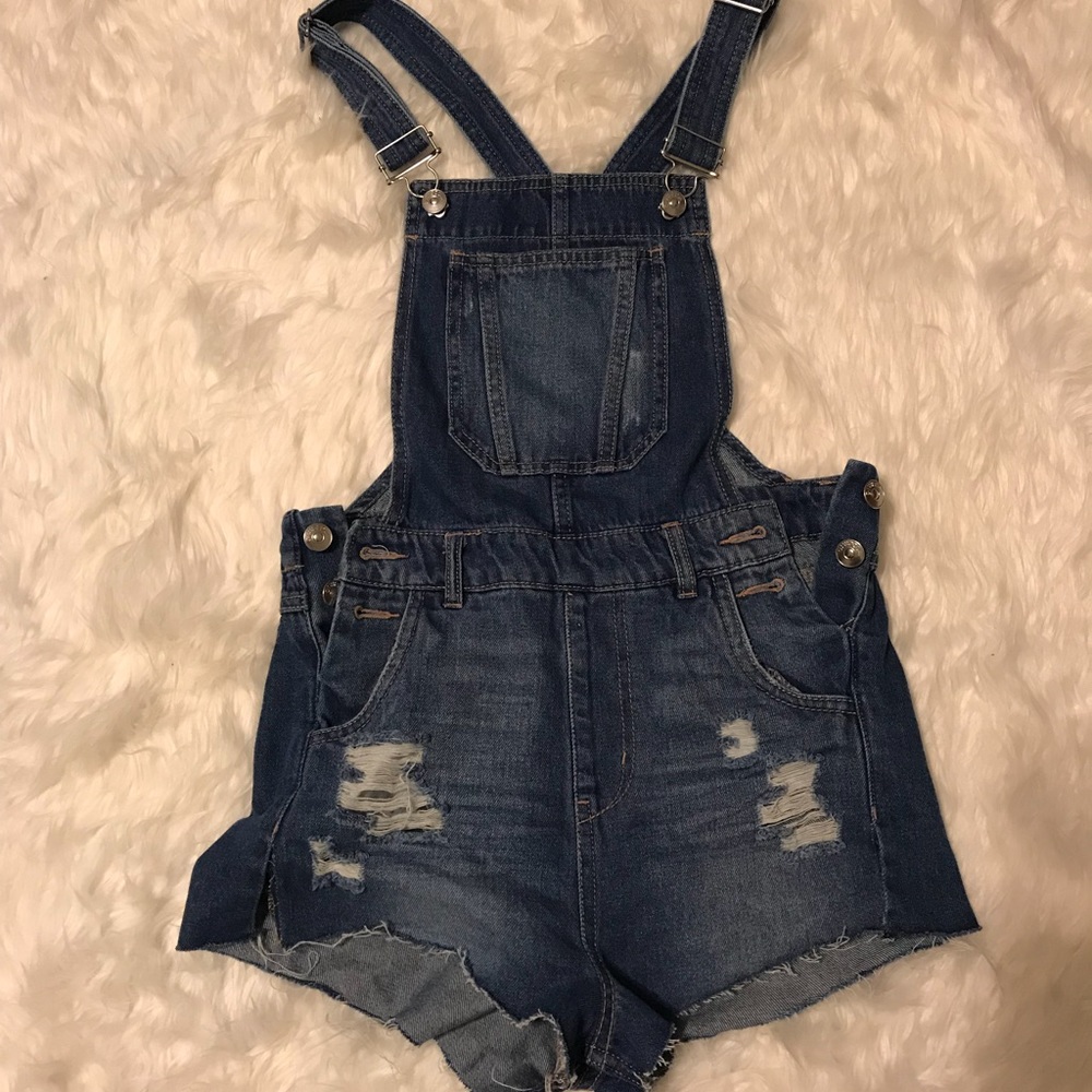 Divided by H&M overall shorts